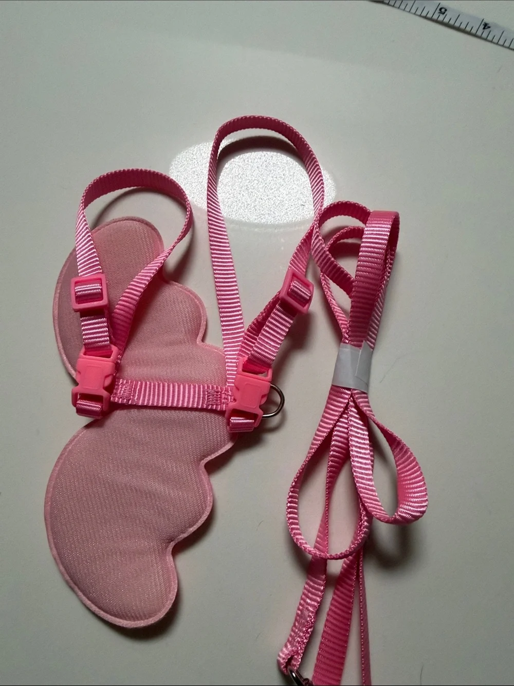 Pink Winged Pet Harness with Leash/10 pet hangers